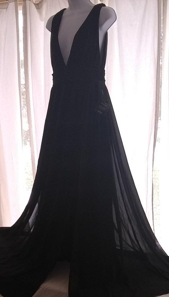 Weddings, Prom, Cruise  black M deep v-neck dress